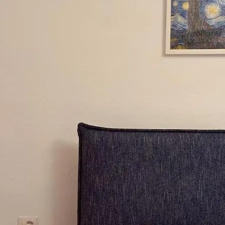 Apartment Studio Apart *